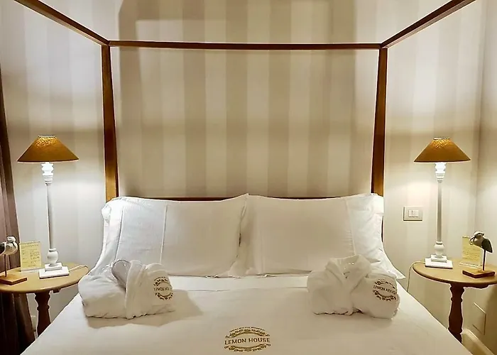 Bed and Breakfast Lemon House 4*